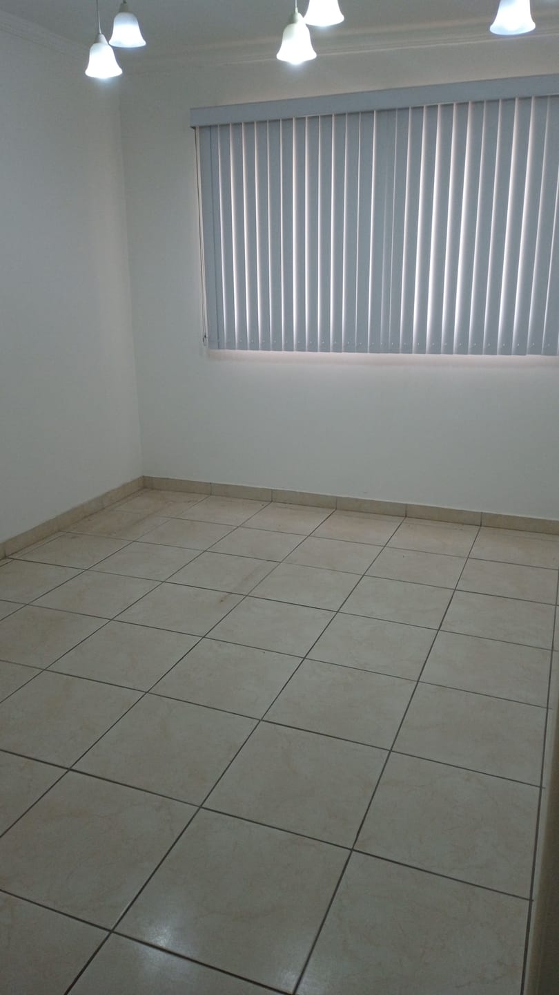 Casa à venda com 4 quartos, 117m² - Foto 18