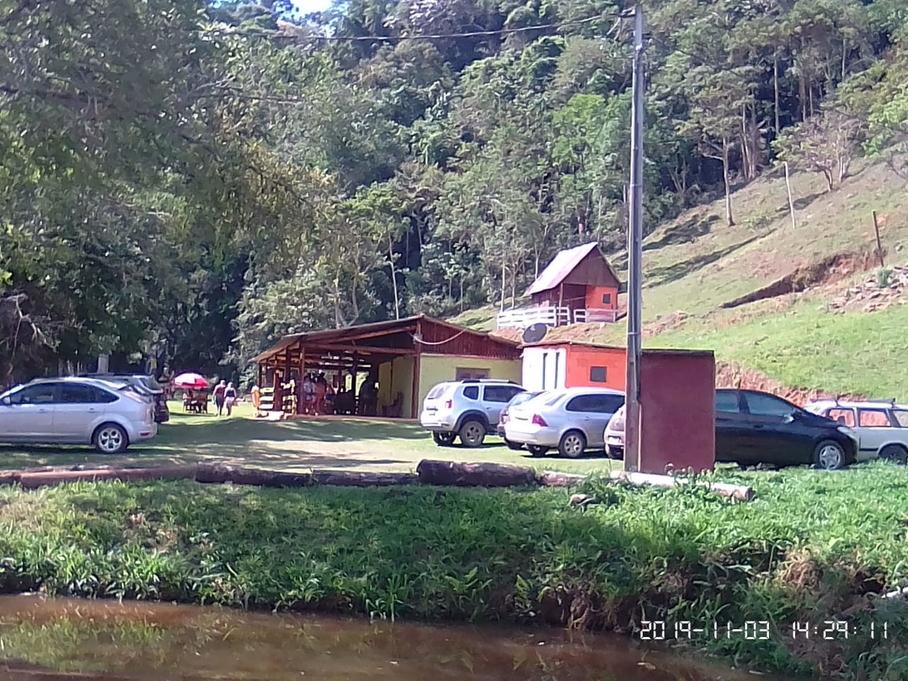 Prédio Inteiro à venda com 5 quartos, 400m² - Foto 1