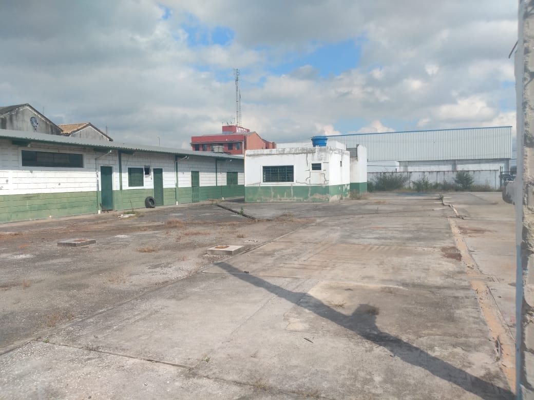 Prédio Inteiro para alugar, 1920m² - Foto 1