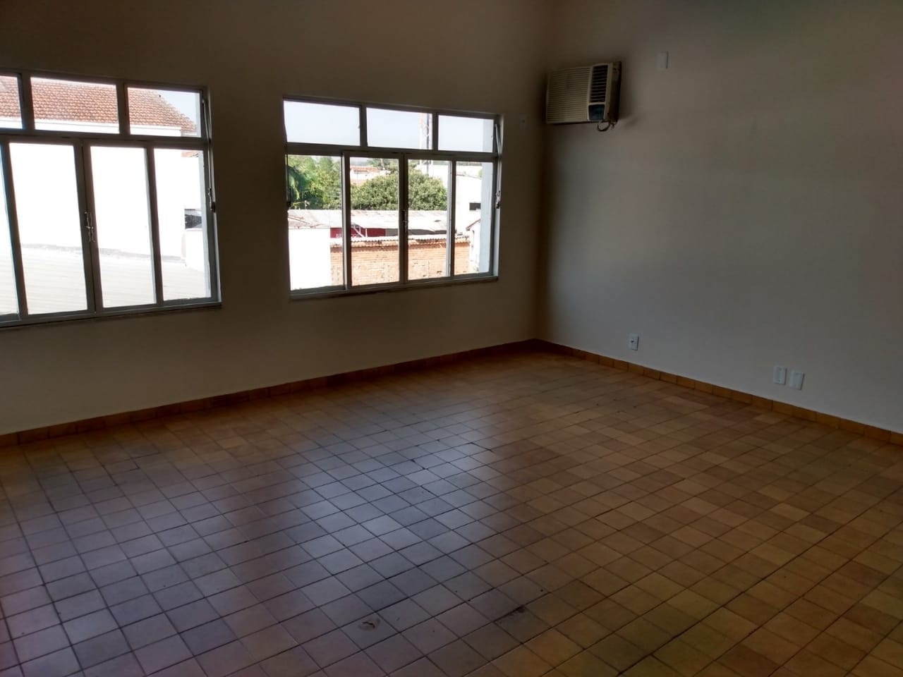 Sala-Conjunto, 200 m² - Foto 3