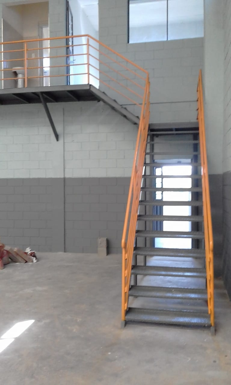 Depósito-Galpão, 750 m² - Foto 2