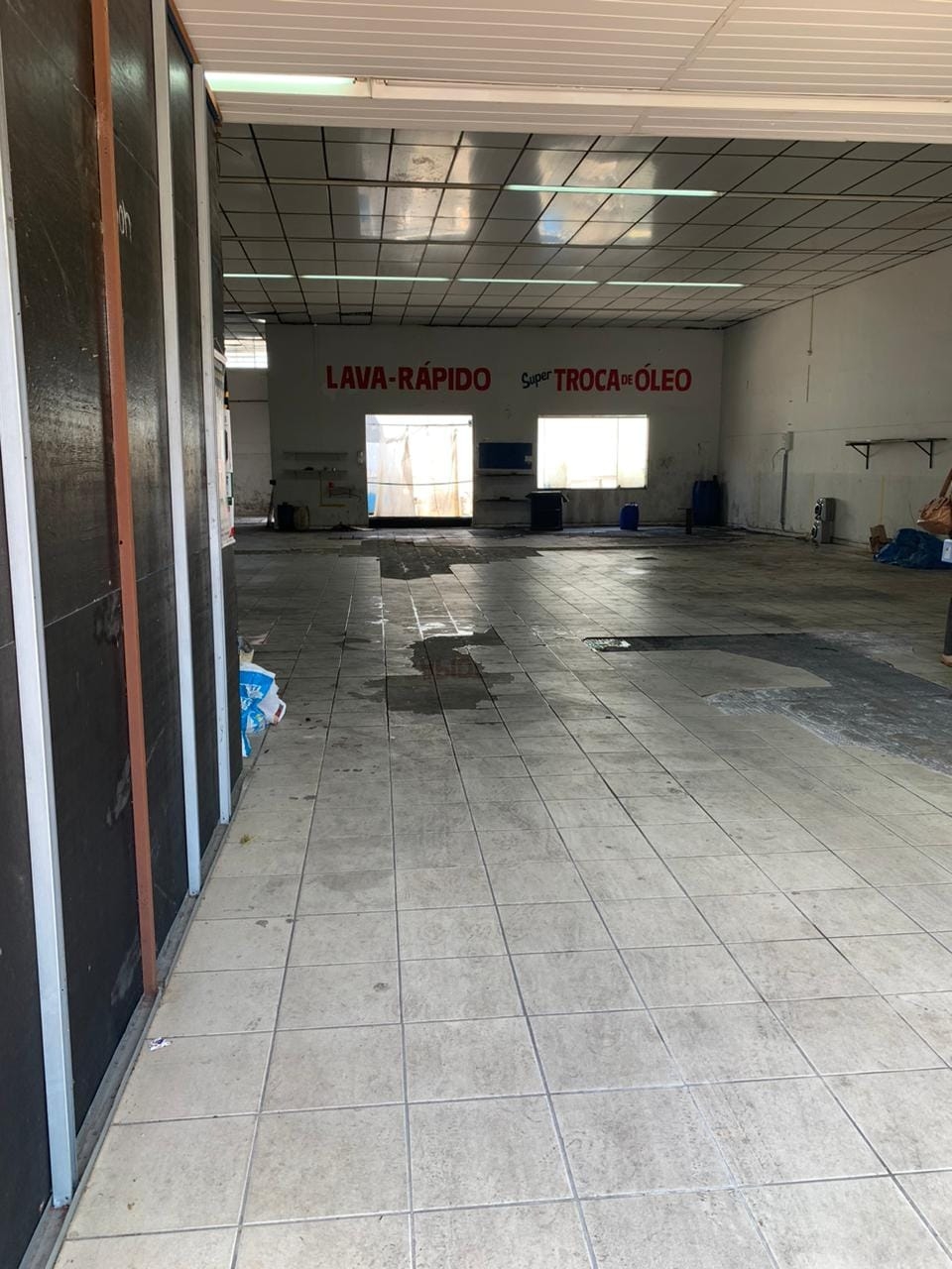 Depósito-Galpão-Armazém à venda e aluguel, 734m² - Foto 25