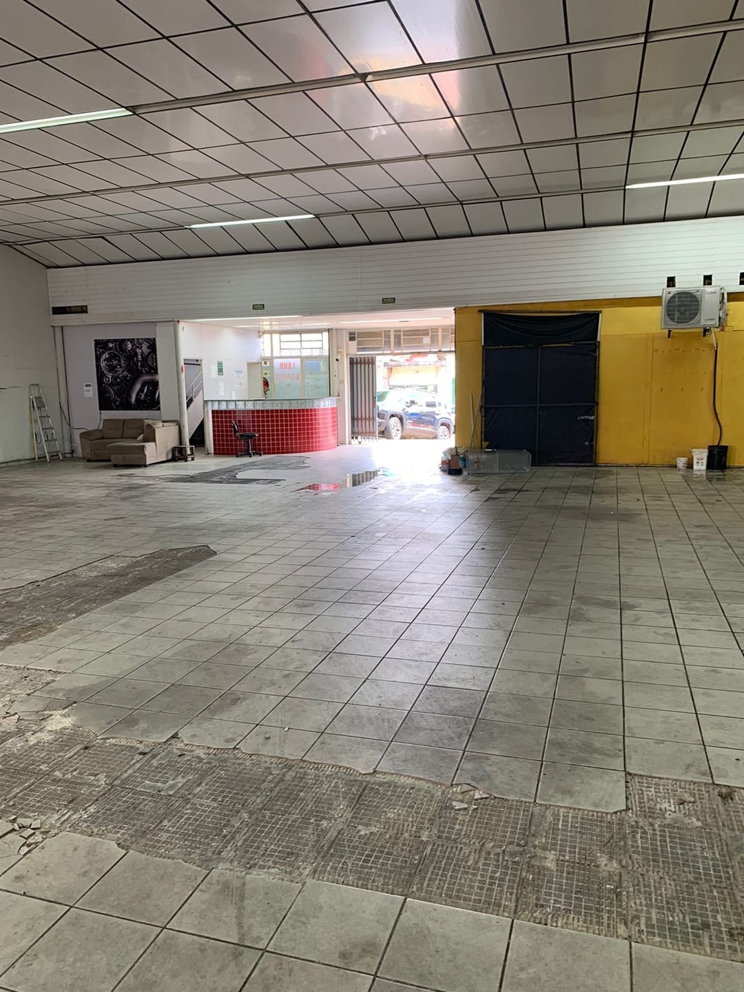 Depósito-Galpão-Armazém à venda e aluguel, 734m² - Foto 26