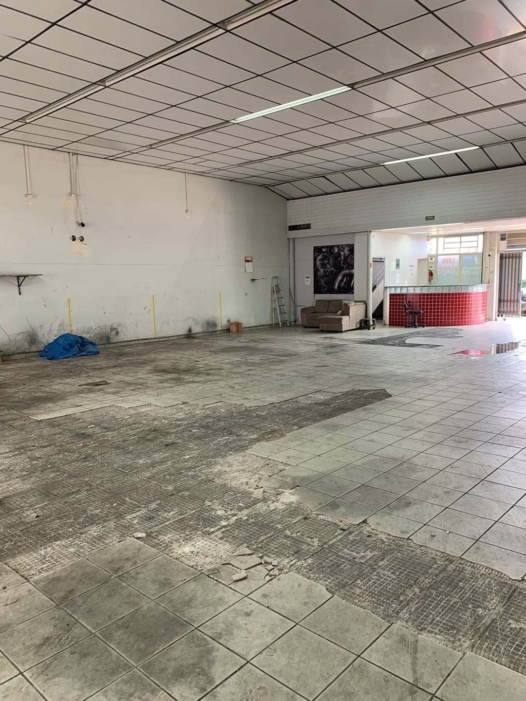 Depósito-Galpão-Armazém à venda e aluguel, 734m² - Foto 27
