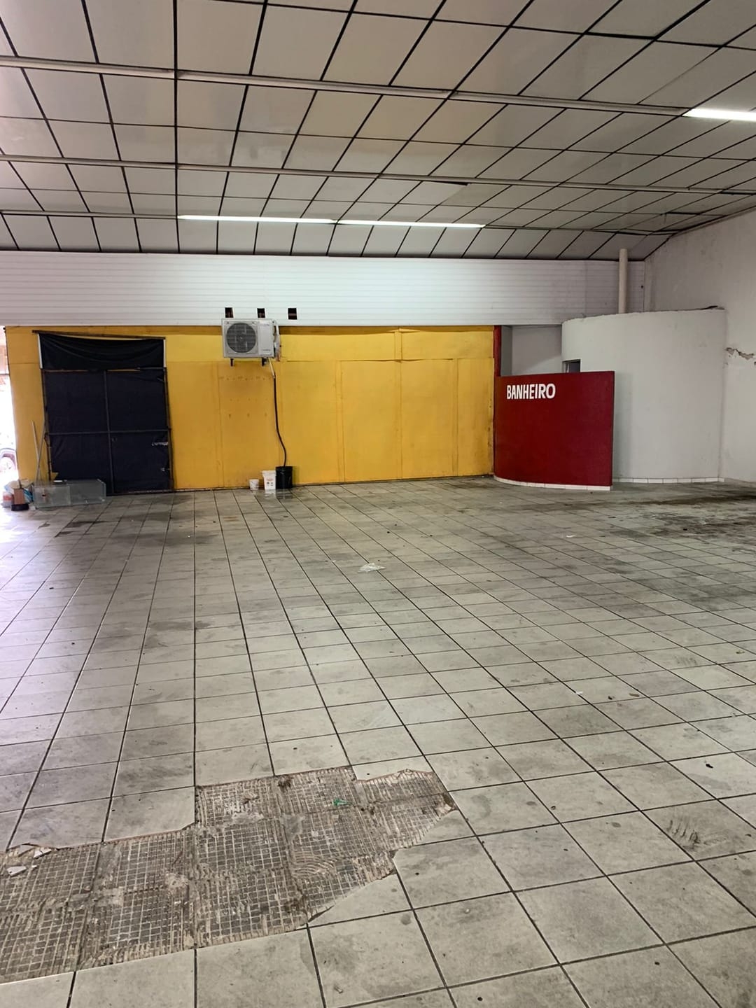 Depósito-Galpão-Armazém à venda e aluguel, 734m² - Foto 29