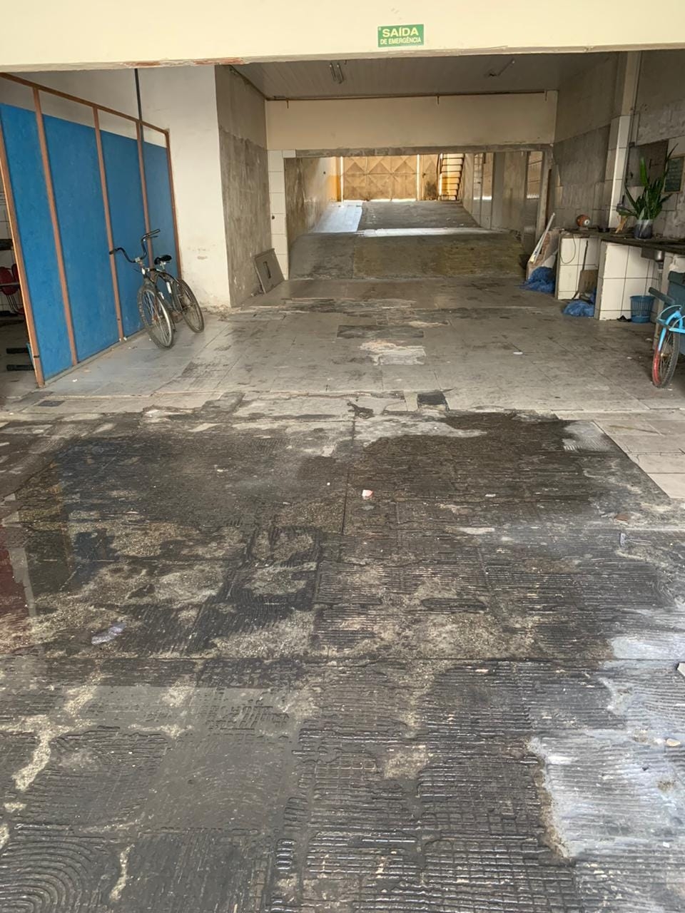 Depósito-Galpão-Armazém à venda e aluguel, 734m² - Foto 33