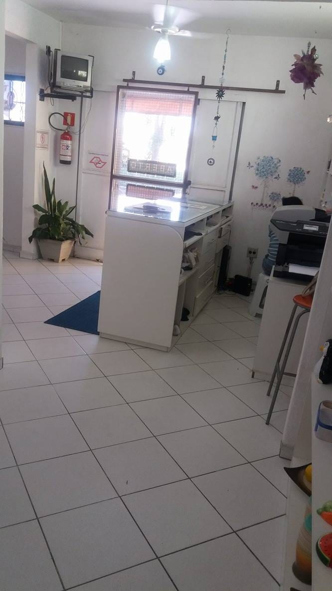 Casa, 6 quartos, 230 m² - Foto 2