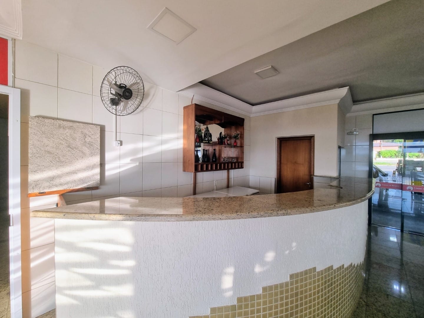 Prédio Inteiro para alugar, 250m² - Foto 8