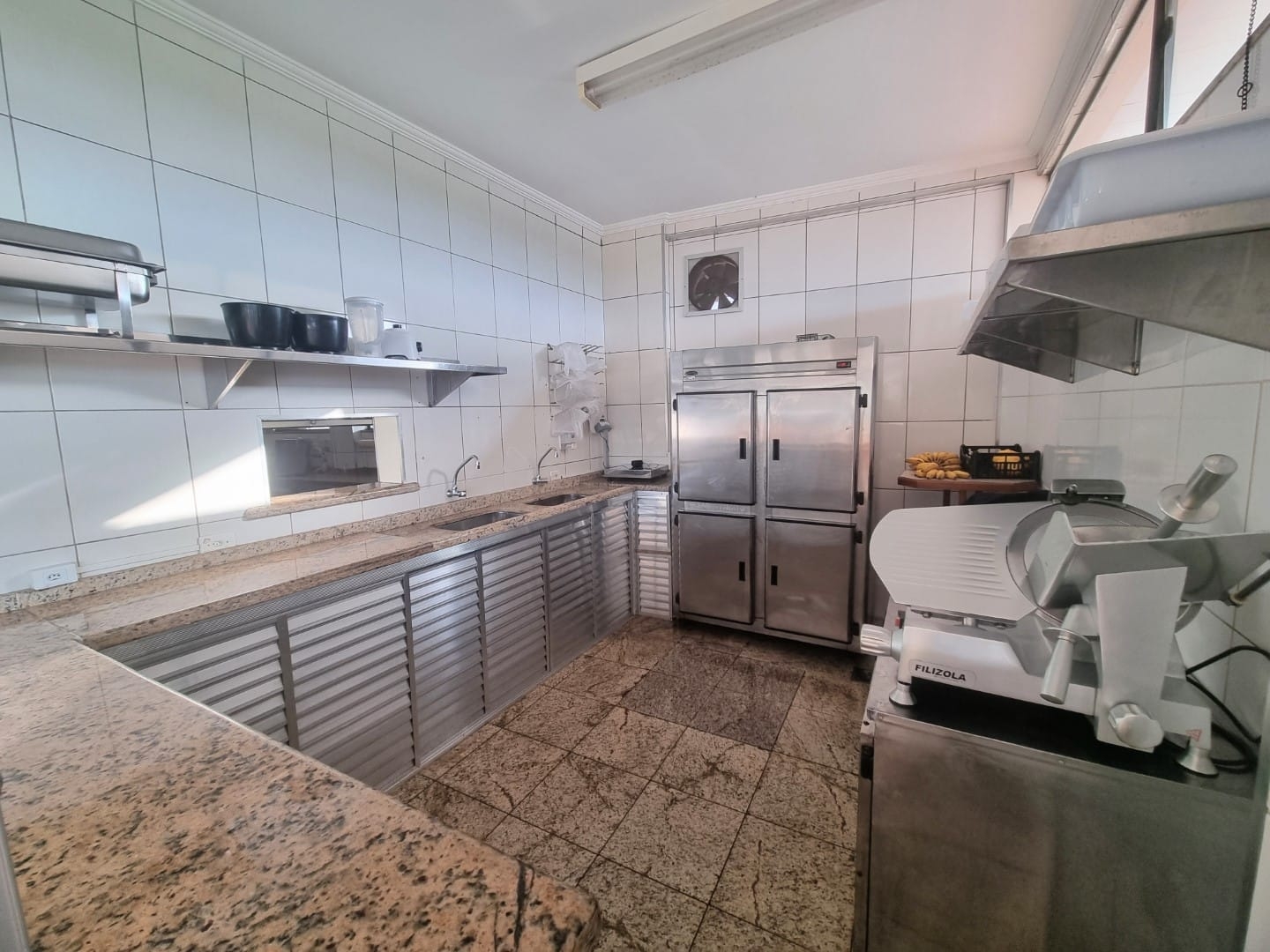 Prédio Inteiro para alugar, 250m² - Foto 26