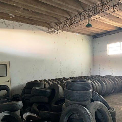 Depósito-Galpão, 475 m² - Foto 2