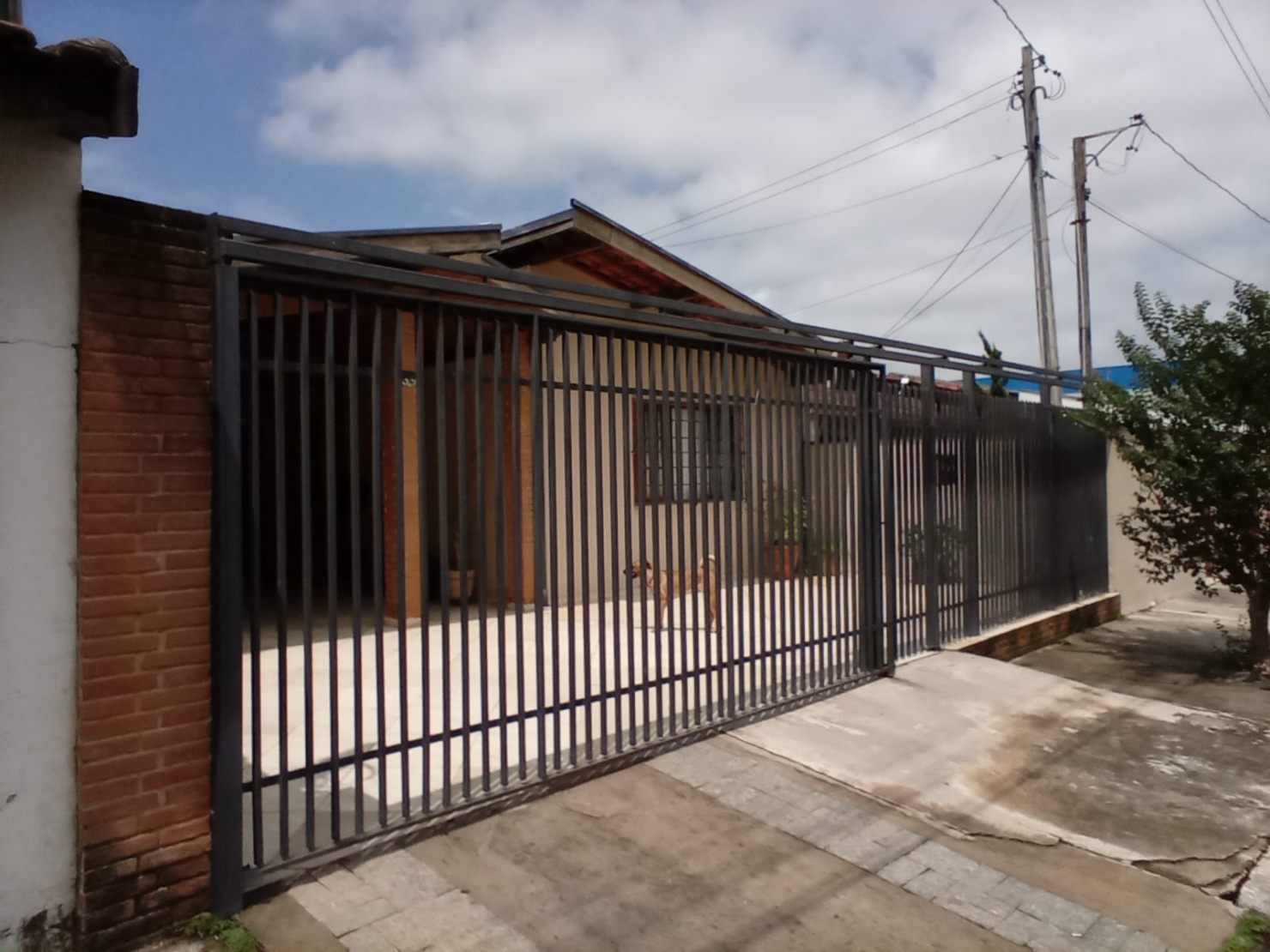 Casa, 3 quartos, 210 m² - Foto 1