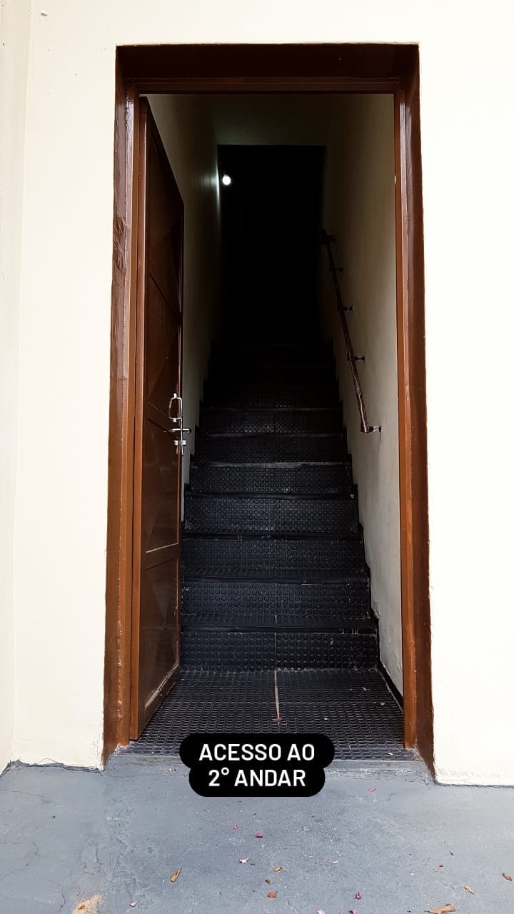 Casa à venda com 3 quartos, 376m² - Foto 11