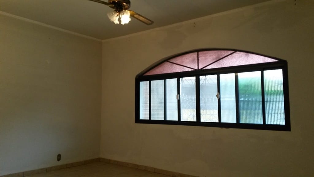 Casa, 4 quartos, 254 m² - Foto 1