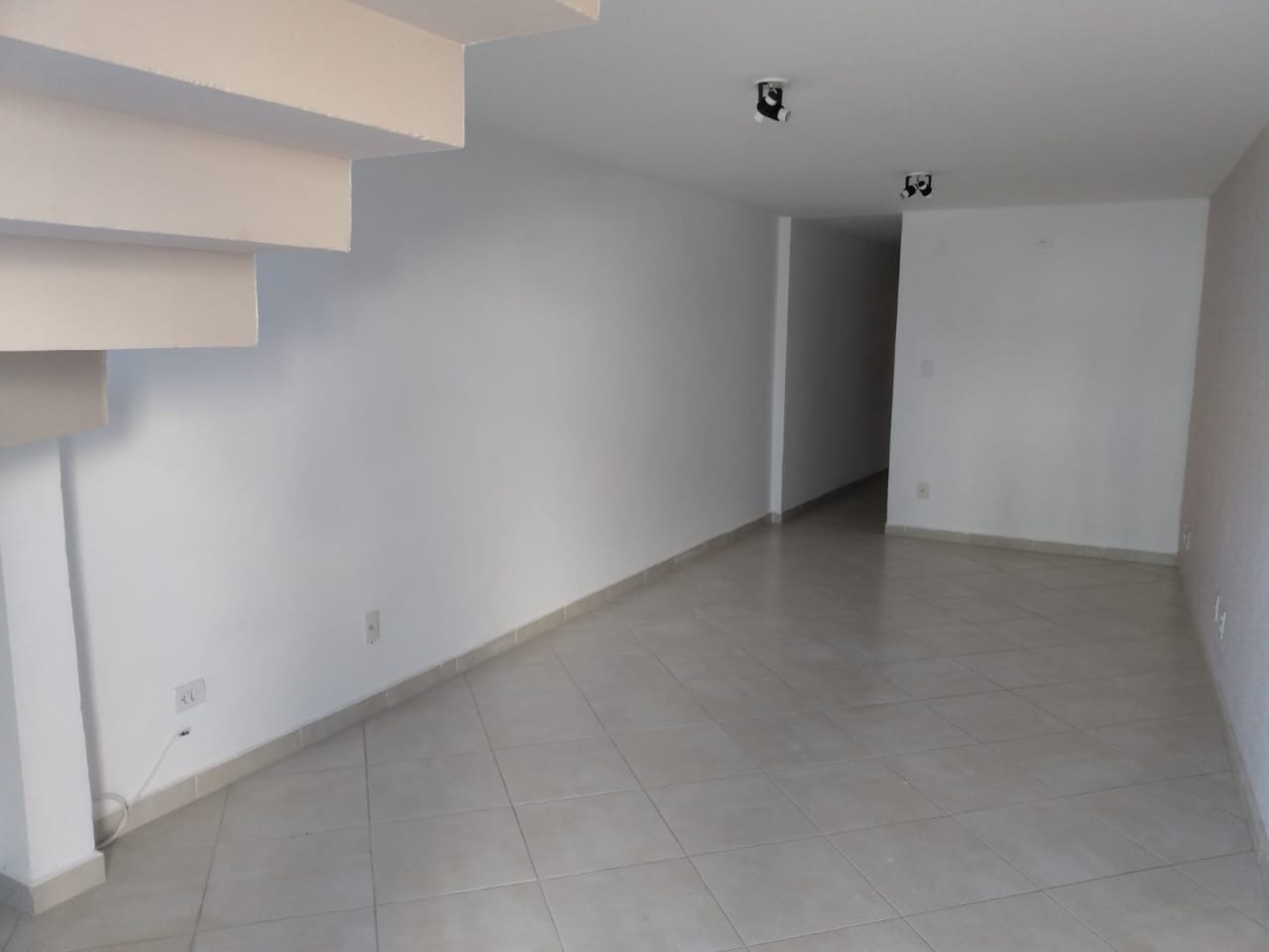 Sala-Conjunto, 60 m² - Foto 1