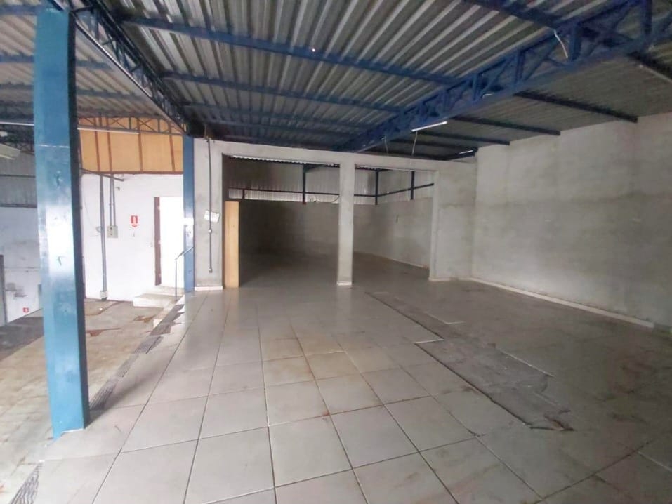 Loja-Salão, 600 m² - Foto 2