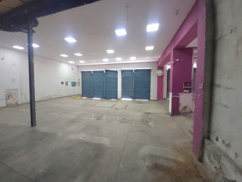Loja-Salão, 600 m² - Foto 4