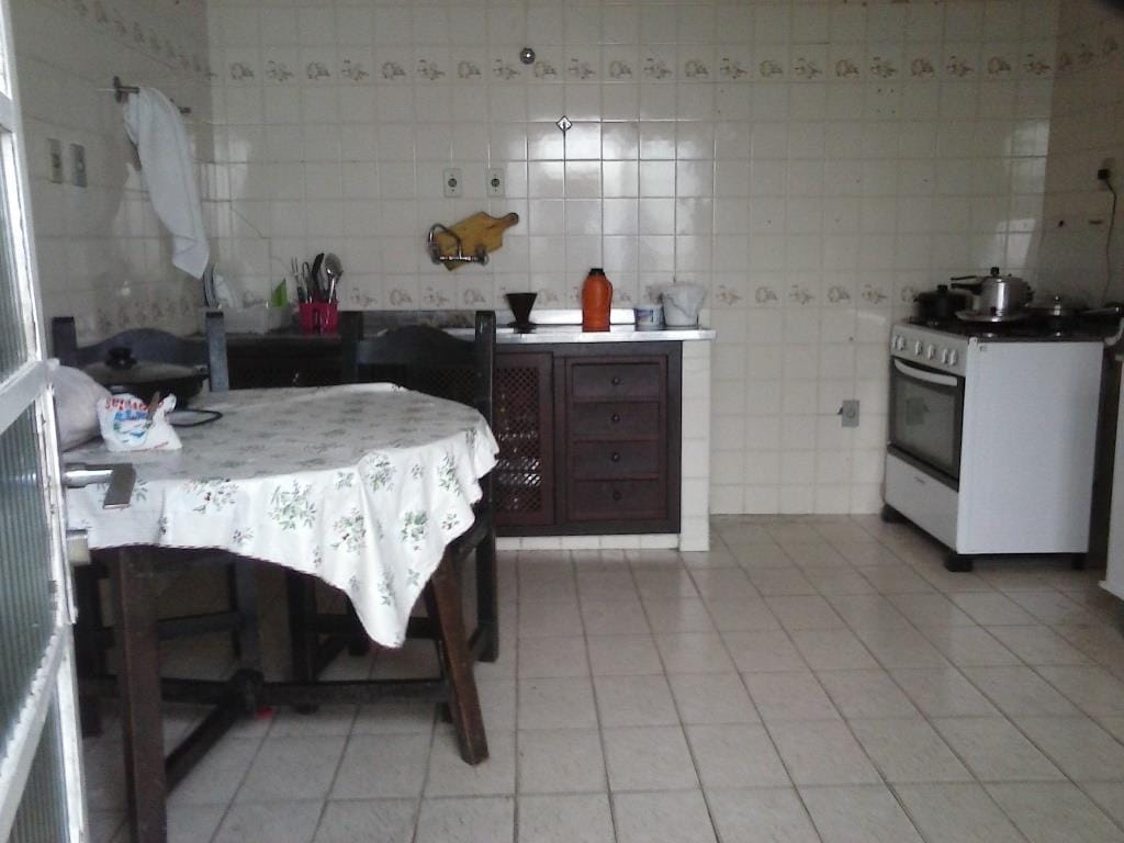 Casa, 6 quartos, 237 m² - Foto 19