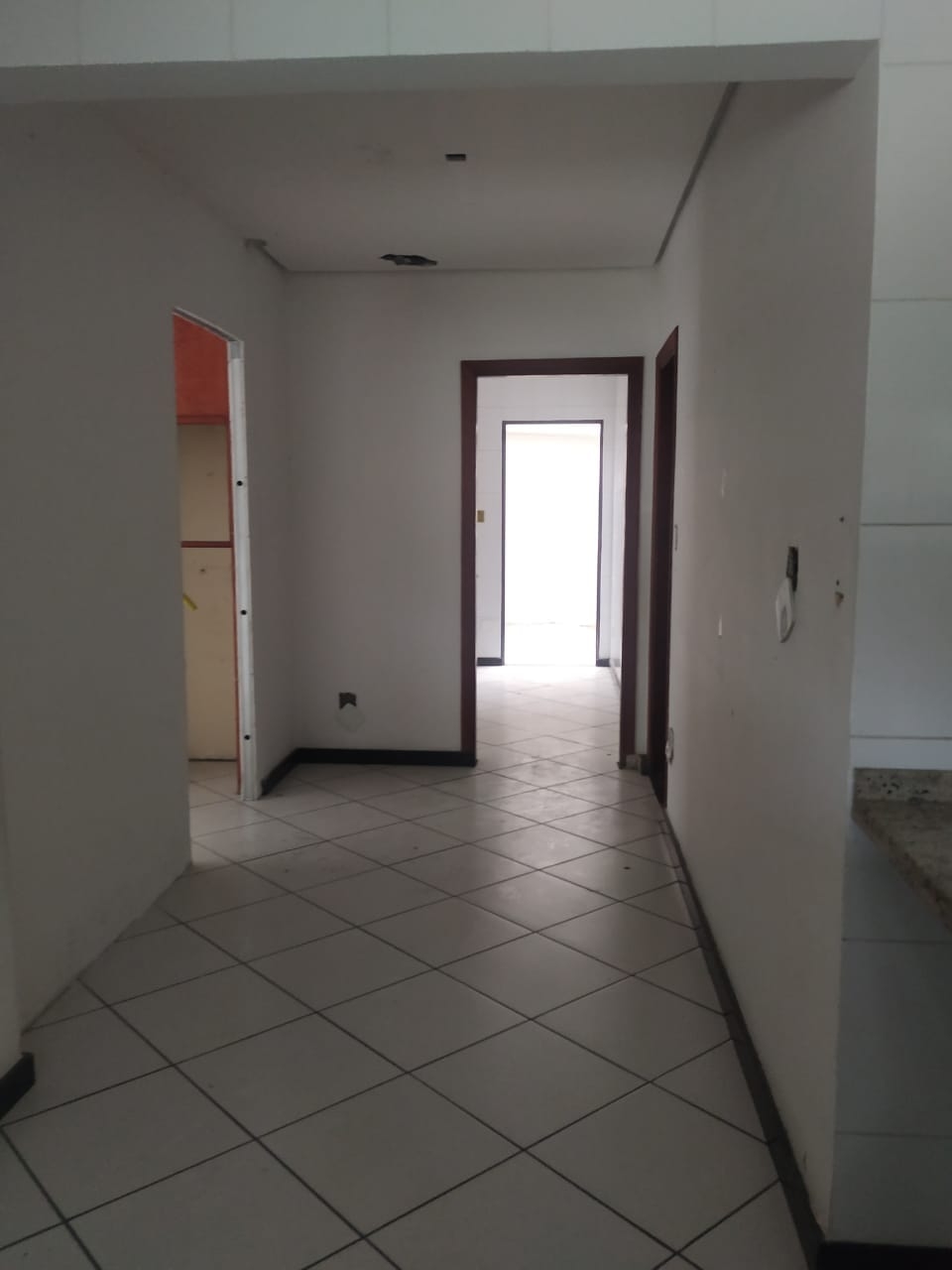 Prédio Inteiro para alugar, 1200m² - Foto 3