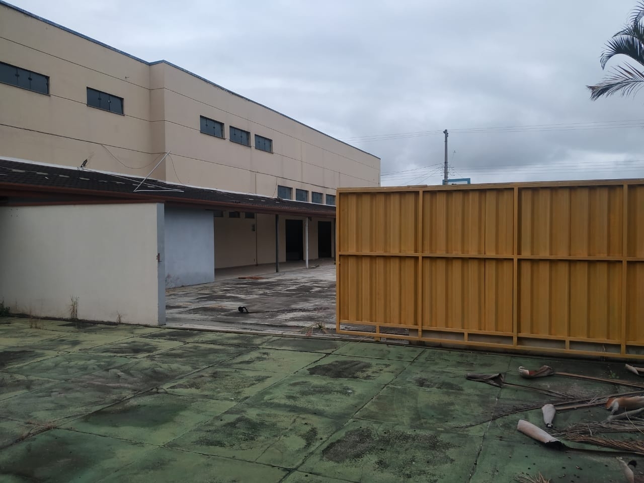 Prédio Inteiro para alugar, 1200m² - Foto 21