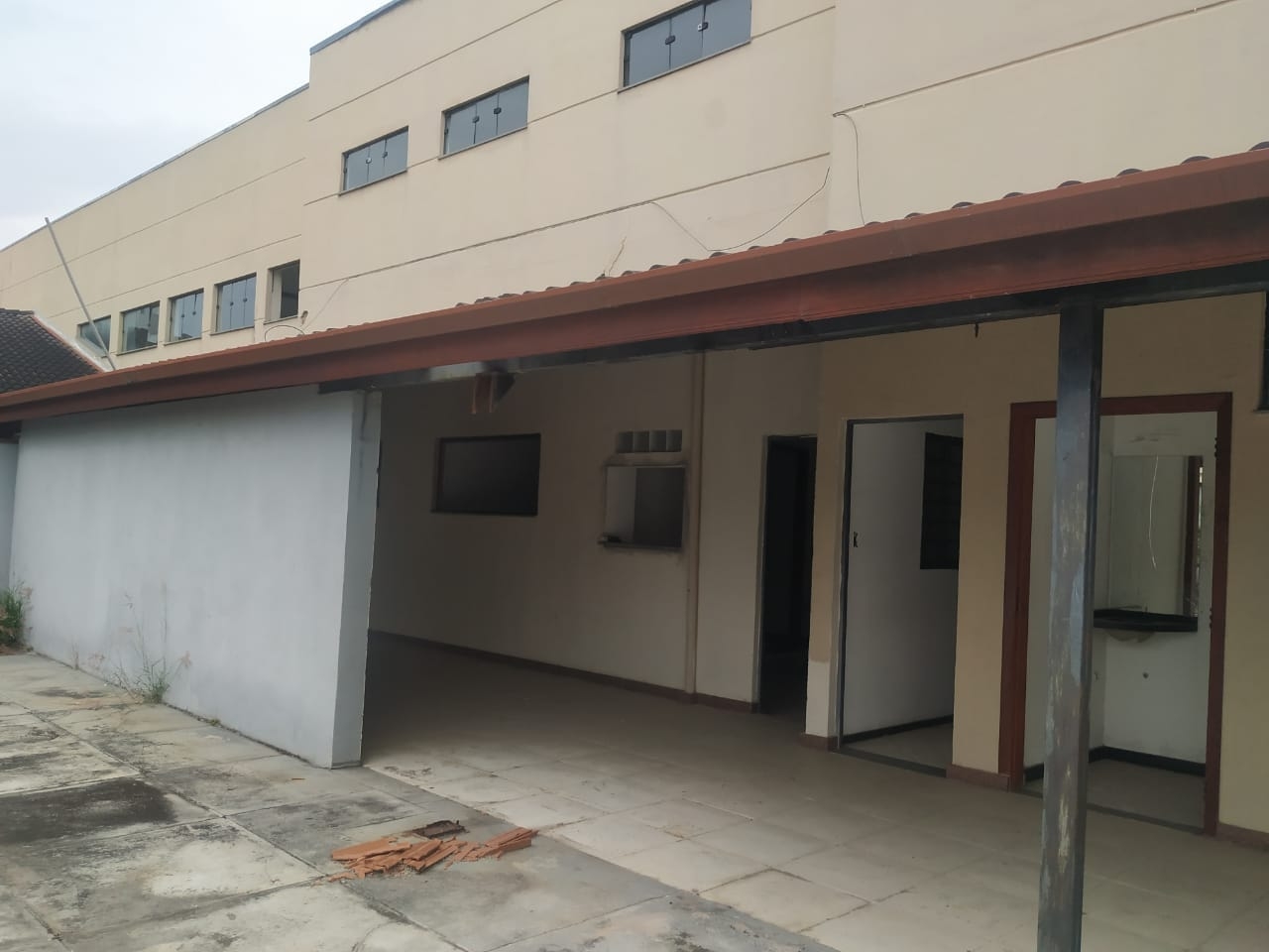 Prédio Inteiro para alugar, 1200m² - Foto 26