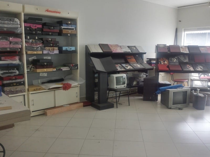 Loja-Salão para alugar com 3 quartos, 127m² - Foto 17