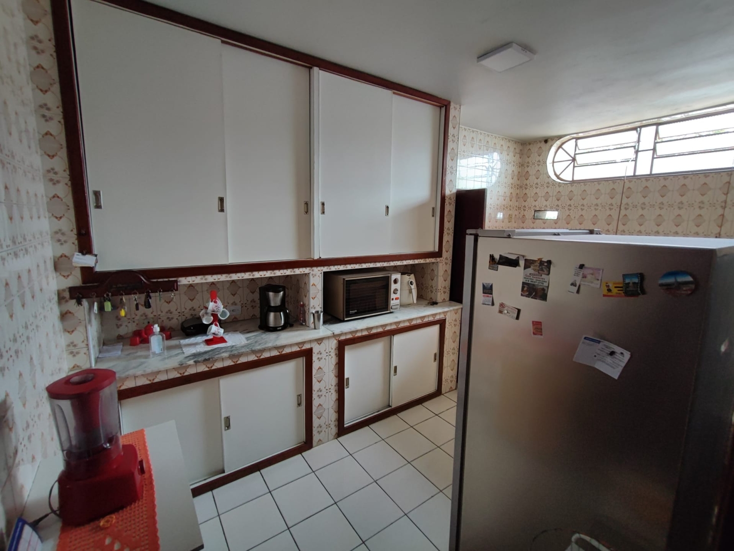 Casa à venda e aluguel com 4 quartos, 400m² - Foto 7