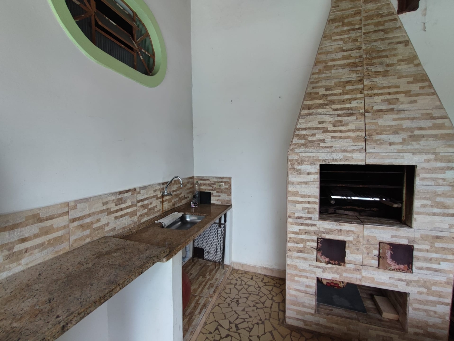 Casa à venda e aluguel com 4 quartos, 400m² - Foto 23
