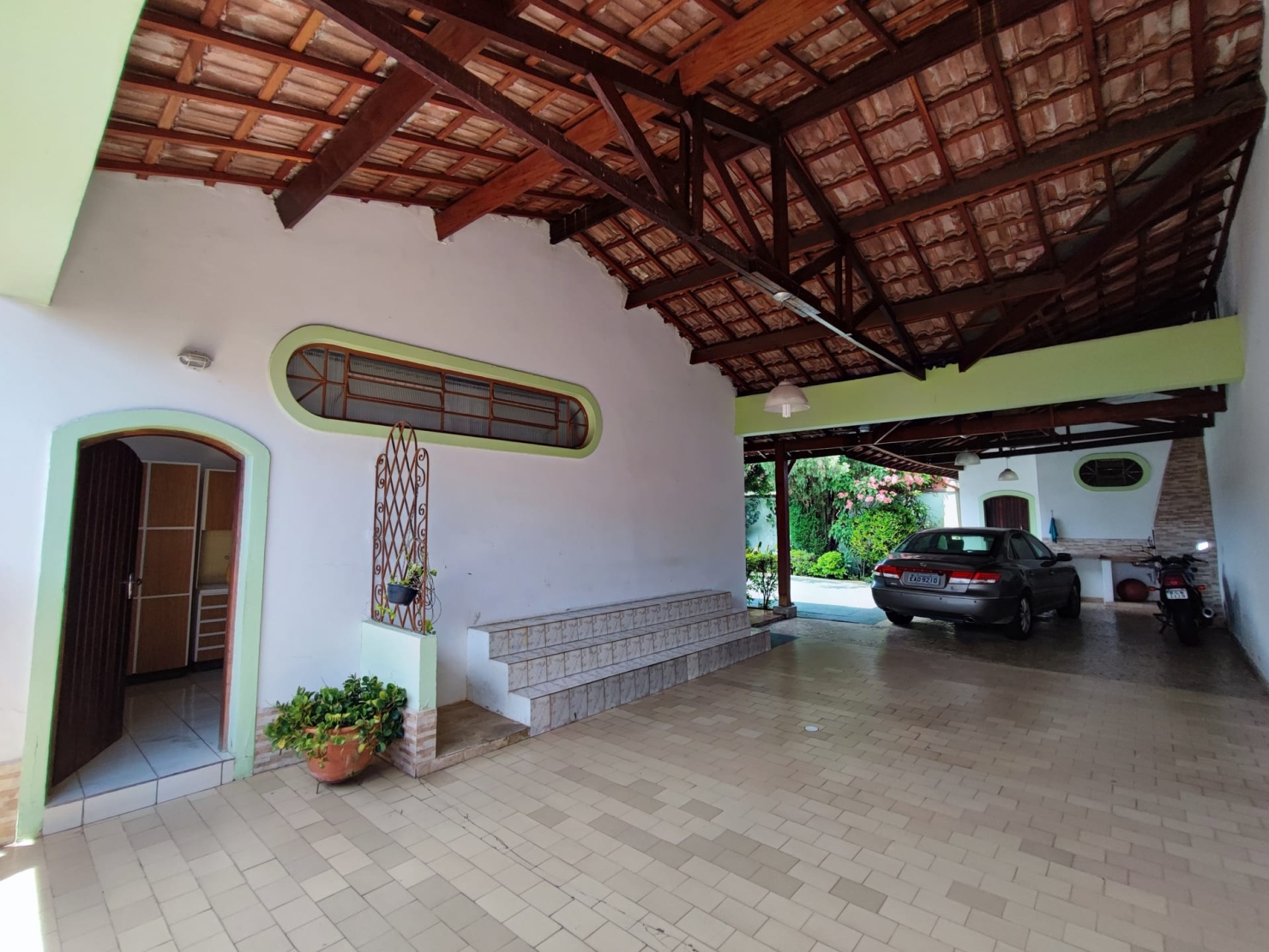 Casa à venda e aluguel com 4 quartos, 400m² - Foto 25