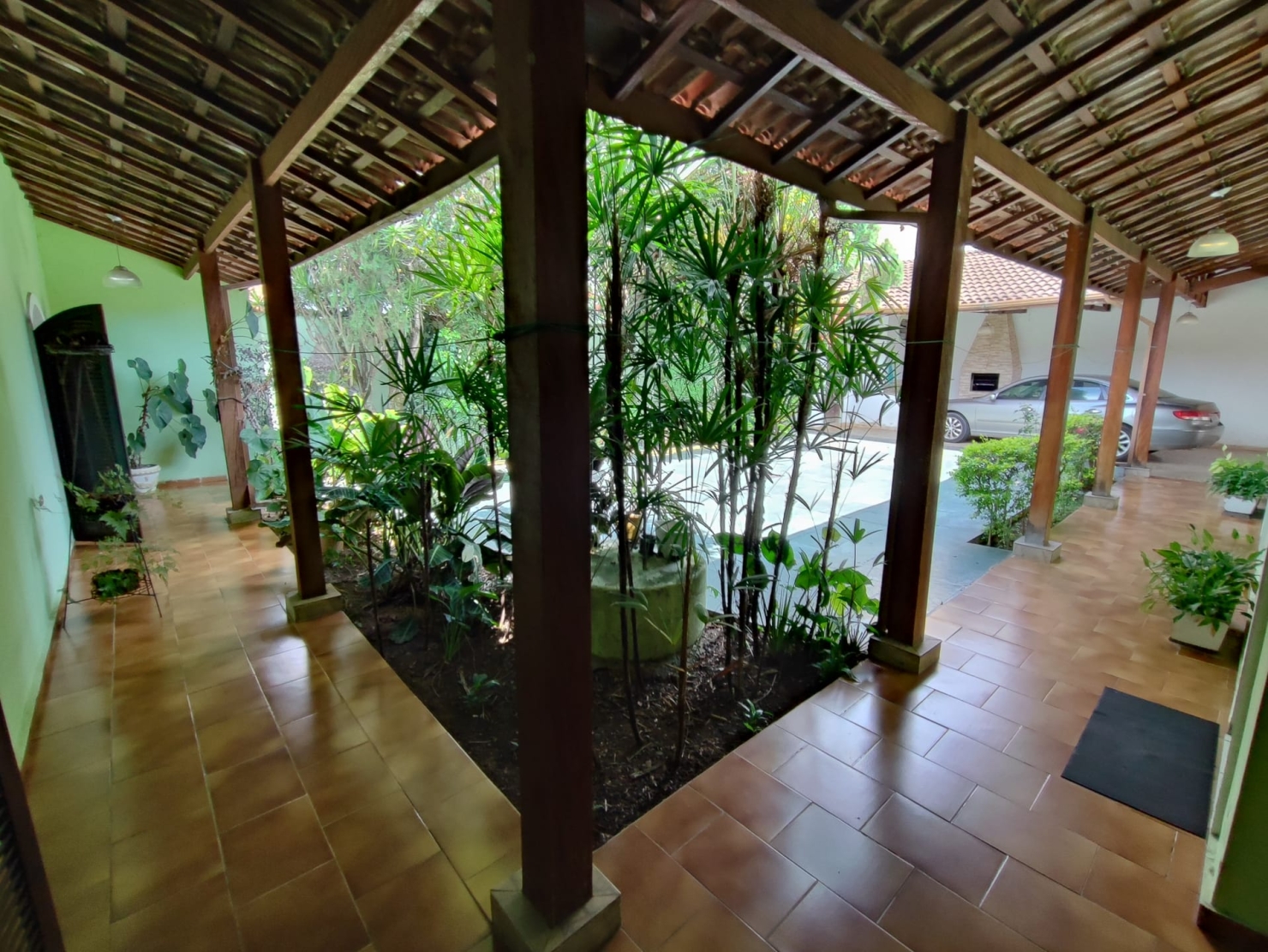 Casa à venda e aluguel com 4 quartos, 400m² - Foto 27