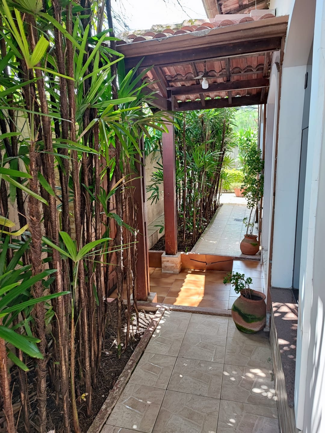 Casa à venda e aluguel com 4 quartos, 400m² - Foto 32