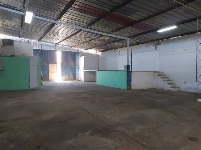 Depósito-Galpão, 243 m² - Foto 4