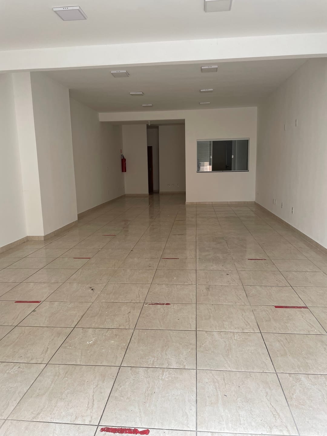 Loja-Salão, 100 m² - Foto 1