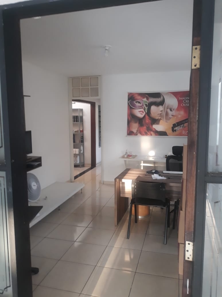 Casa, 3 quartos, 240 m² - Foto 8