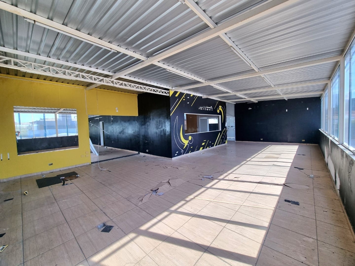 Loja-Salão para alugar, 584m² - Foto 11