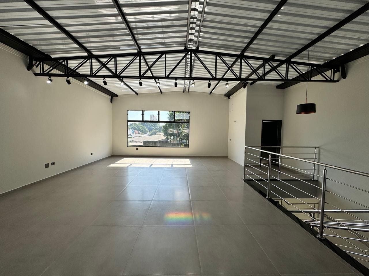 Loja-Salão para alugar, 397m² - Foto 1