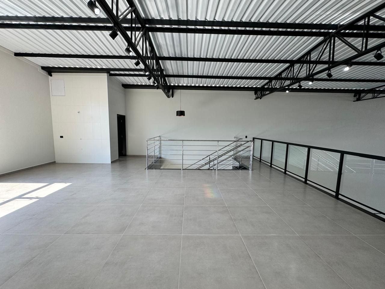 Loja-Salão para alugar, 397m² - Foto 2