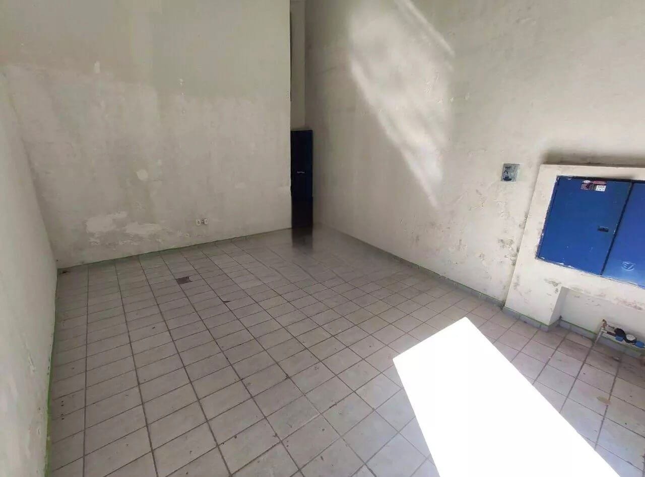 Loja-Salão para alugar, 110m² - Foto 2