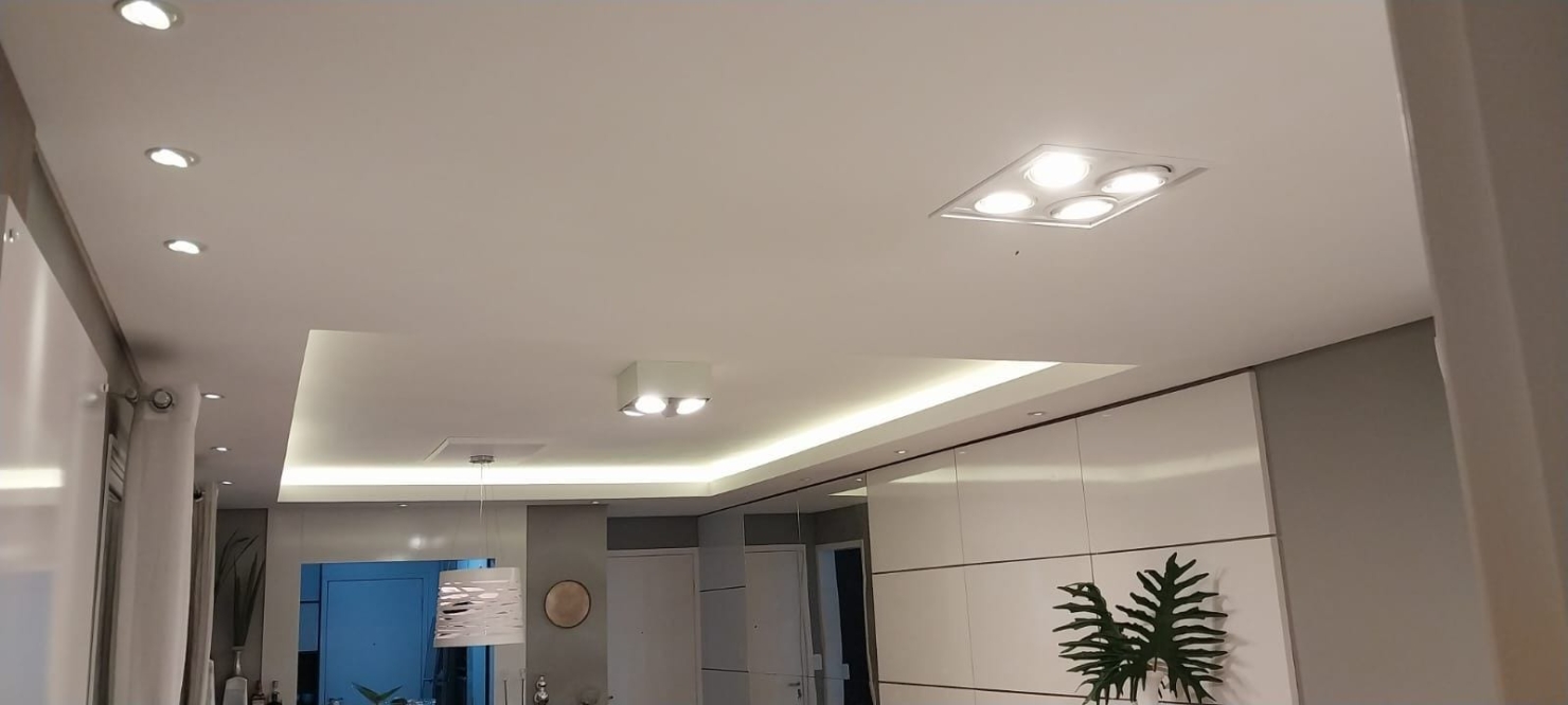 Conjunto Comercial-Sala para alugar com 3 quartos, 110m² - Foto 24