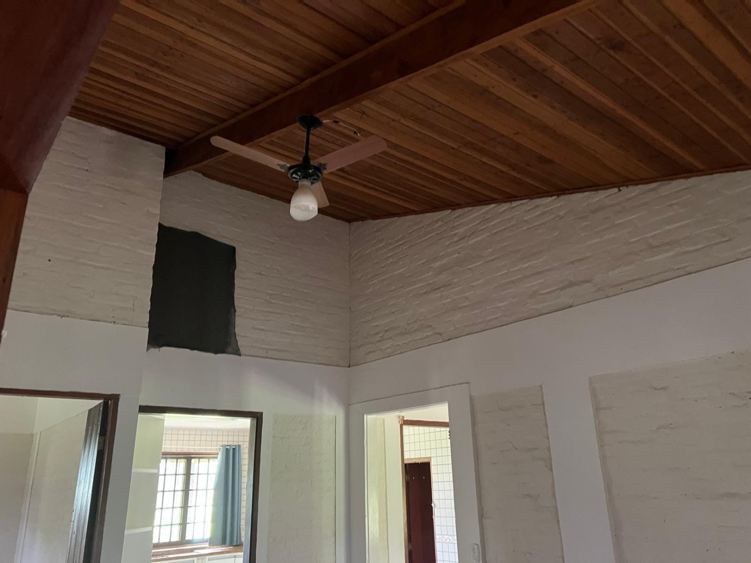 Chácara à venda com 4 quartos, 300m² - Foto 18