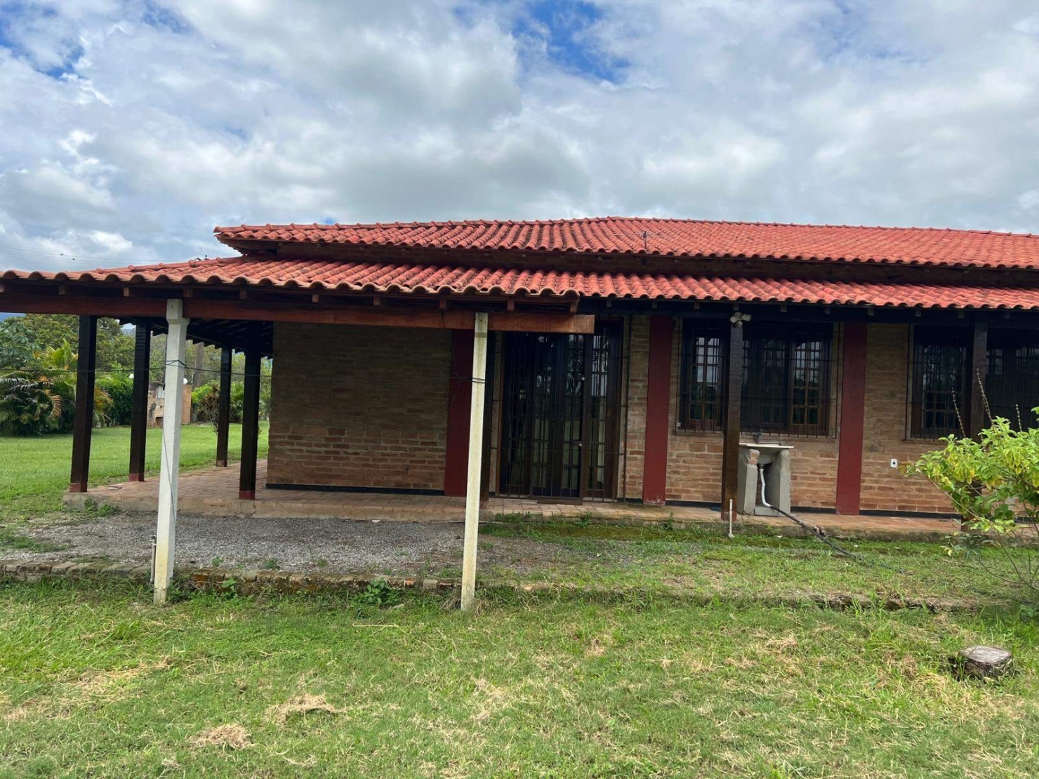 Chácara à venda com 4 quartos, 300m² - Foto 6