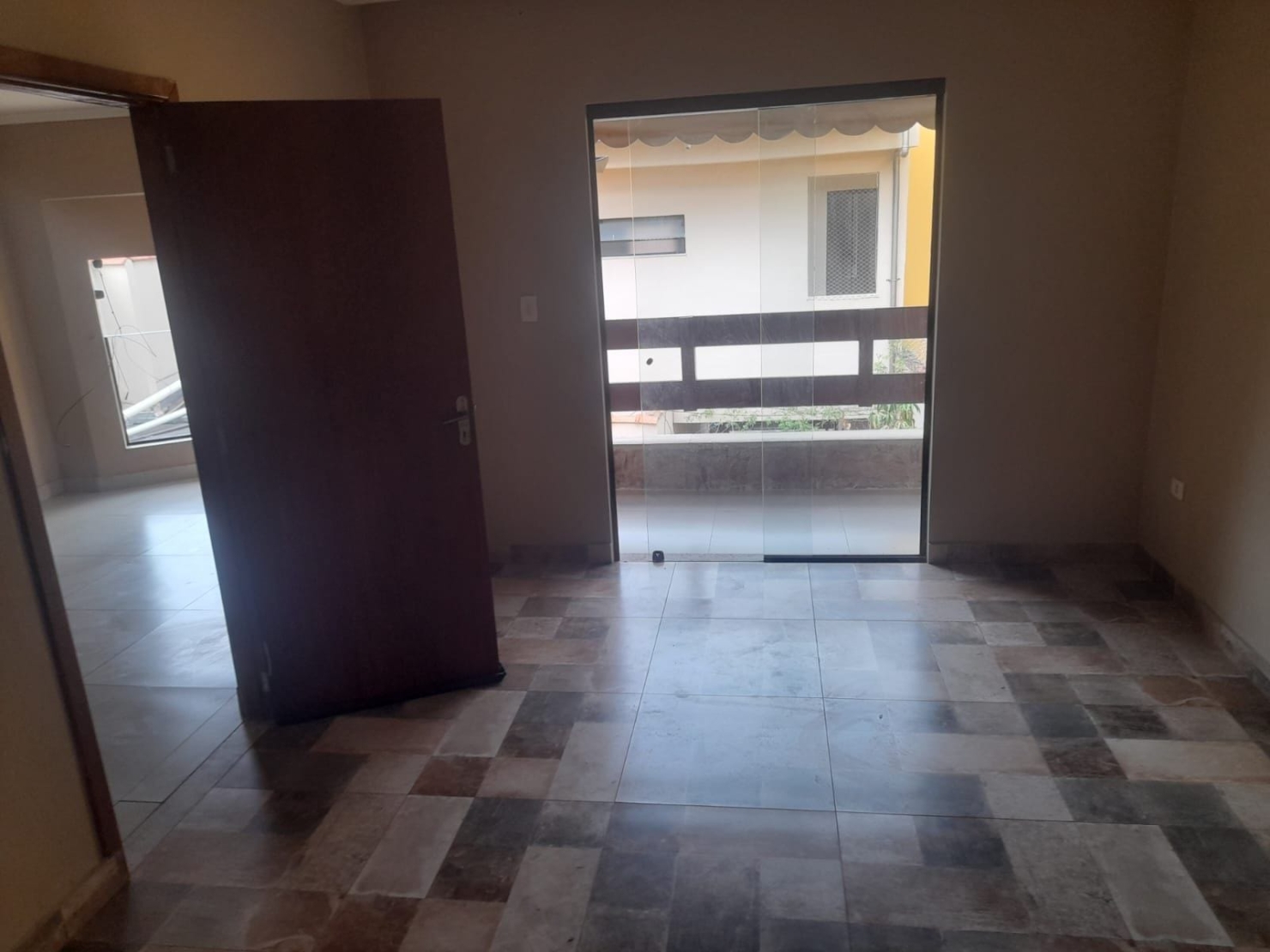 Sobrado à venda com 5 quartos, 423m² - Foto 31