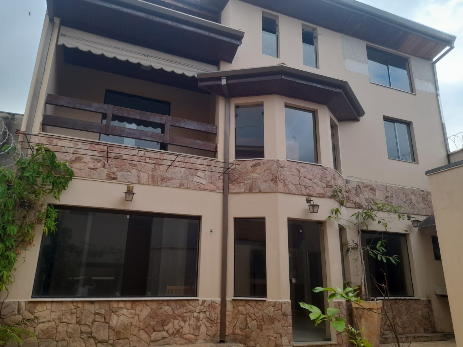 Sobrado à venda com 5 quartos, 423m² - Foto 35