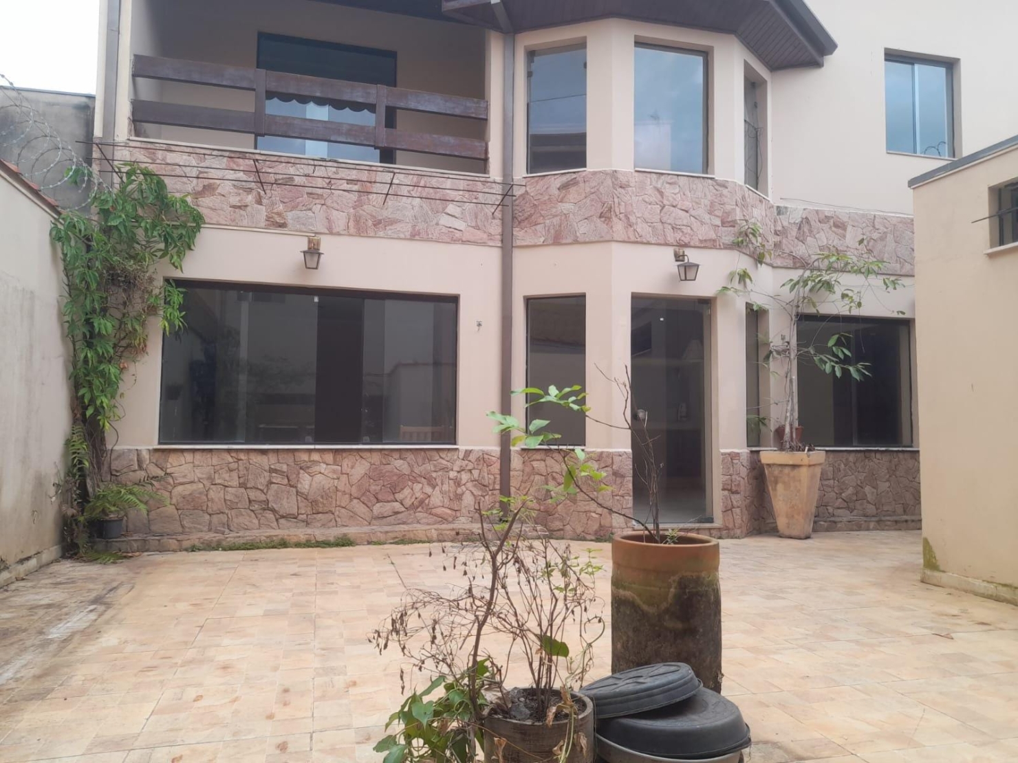 Sobrado à venda com 5 quartos, 423m² - Foto 37
