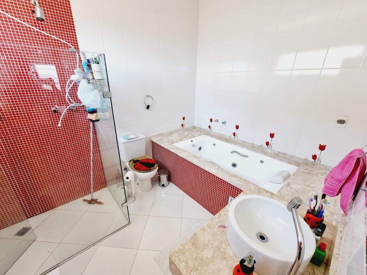 Sobrado à venda com 4 quartos, 255m² - Foto 3