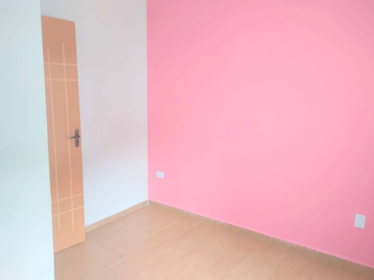 Sobrado à venda com 3 quartos, 240m² - Foto 1