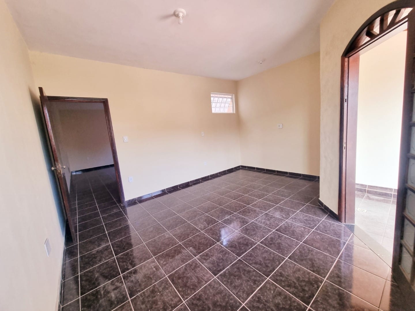 Sobrado, 3 quartos, 214 m² - Foto 2