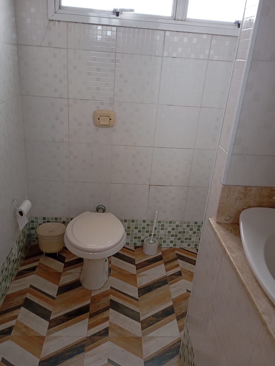 Sobrado à venda e aluguel com 3 quartos, 200m² - Foto 4