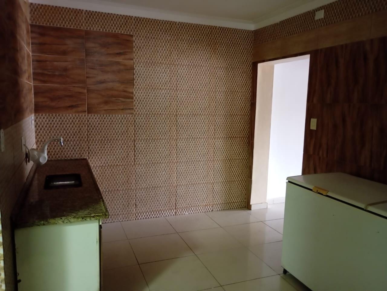 Sobrado à venda e aluguel com 3 quartos, 200m² - Foto 9