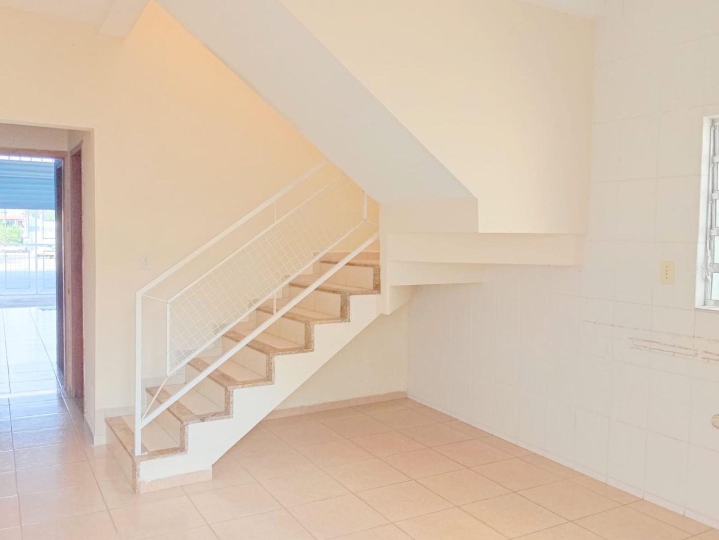 Sobrado à venda com 2 quartos, 100m² - Foto 32