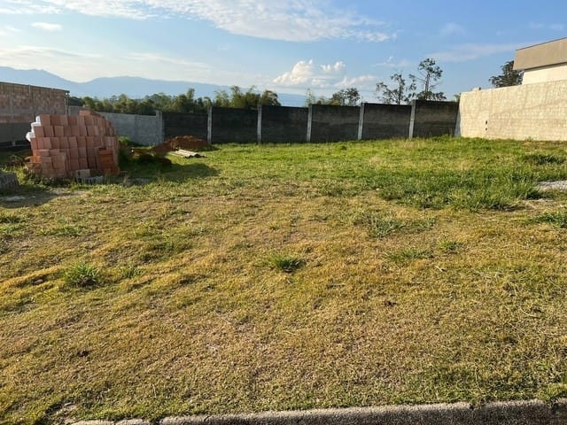 Terreno, 337 m² - Foto 1